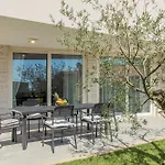 Villa Sun Flower *