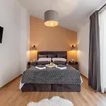 Sun Flower Villa
